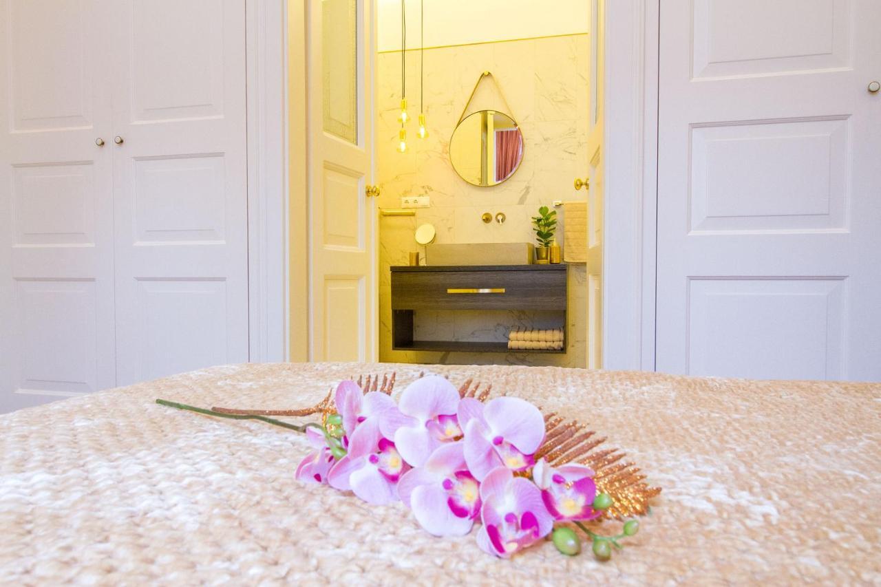 Count Zrinyi Basilica Luxurious Residence บูดาเปสต์ ภายนอก รูปภาพ